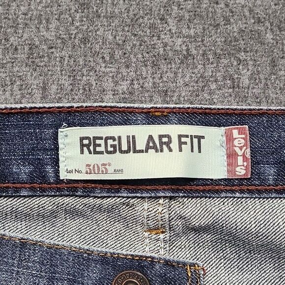 Levi’s 505 Regular Fit Men’s Jeans 38x30 Blue Denim Straight Leg USA Classic - Picture 4 of 8